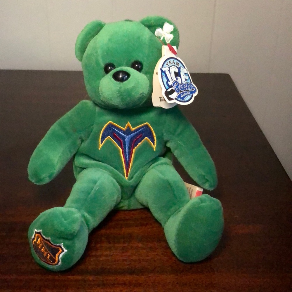 NHL- Atlanta Thrashers St. Patrick’s Day “ICE BEAR”
